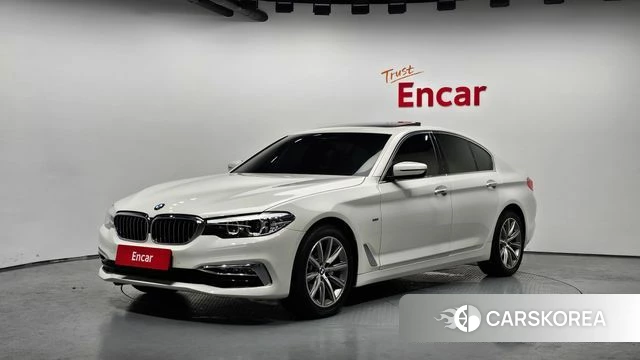 BMW 5 Series (G30) 2018 Белый из Кореи