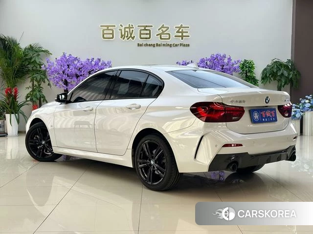 BMW 1 series 2023 Белый из Китая