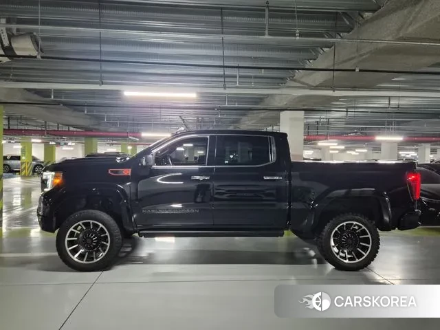 GMC Sierra 2020 Черный из Кореи
