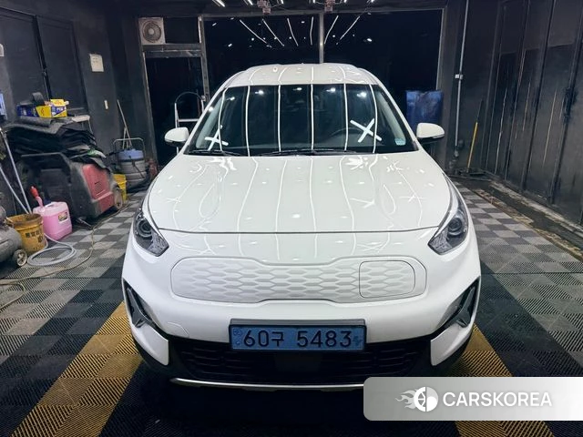 Kia Niro Plus 2022 Белый из Кореи