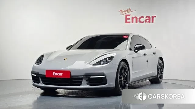 Porsche Panamera (971) 2018 Серебристо-серый из Кореи
