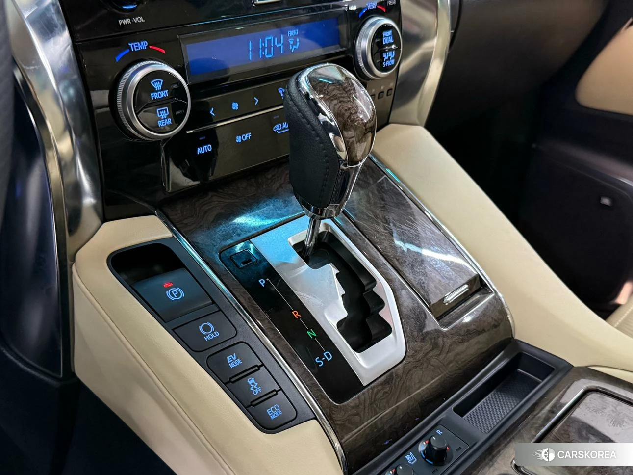 Toyota Wilfa 2021 Белый из Китая