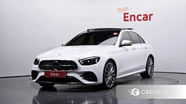 Mercedes-Benz E-Class W213 2022 Белый из Кореи