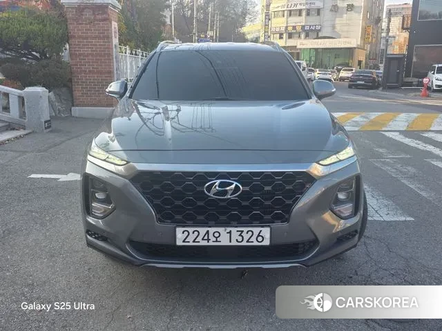 Hyundai Santa Fe TM 2018 Серебристо-серый из Кореи