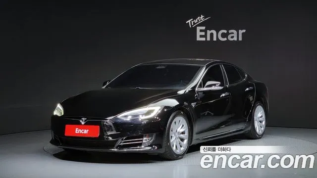 Tesla Model S 2019 Черный из Кореи
