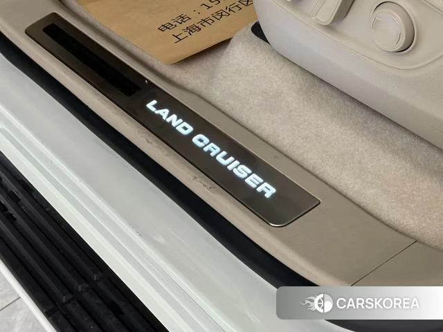 Toyota Land Cruiser (imported) 2025 Белый из Китая