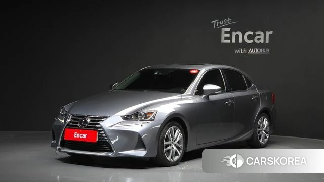 Lexus New IS300 2019 Серый из Кореи