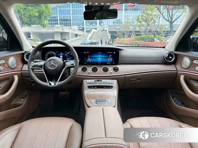 Mercedes-Benz E-class 2023 Черный из Китая