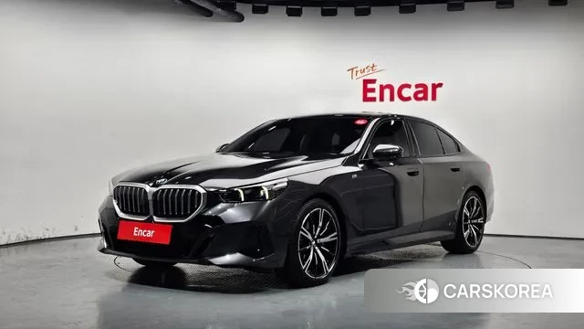 BMW 5 Series (G60) 2025 Серый из Кореи