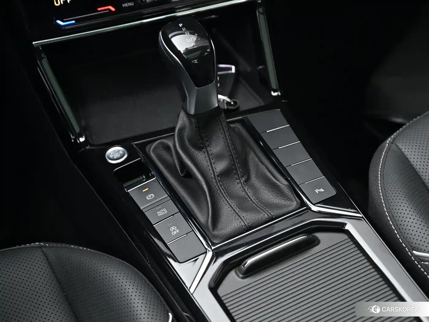 Volkswagen Passat 2024 Черный из Китая