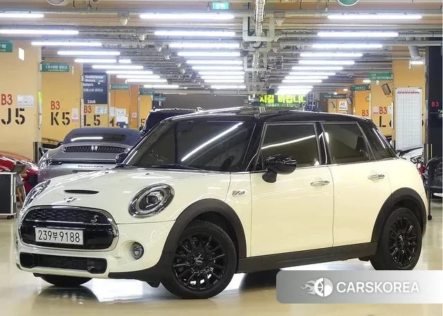 Mini Cooper S 2019 Жемчужный цвет из Кореи