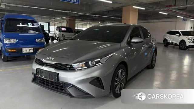 Kia The New K3 2nd generation 2024 Песочный из Кореи