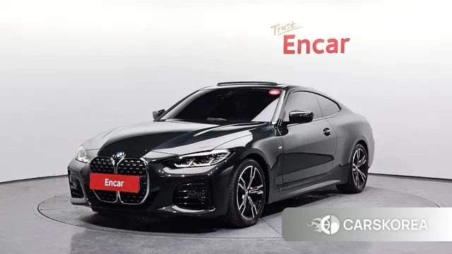 BMW 4 Series (G22) 2022 Темно-зеленый из Кореи