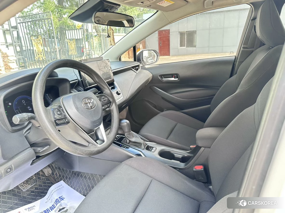Toyota Lei Ling 2024 Белый из Китая