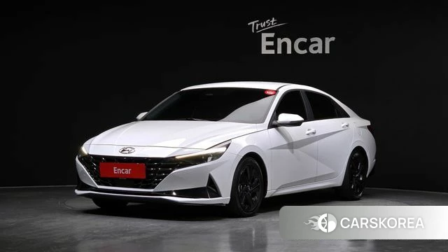Hyundai Avante Hybrid (CN7) 2023 Белый из Кореи