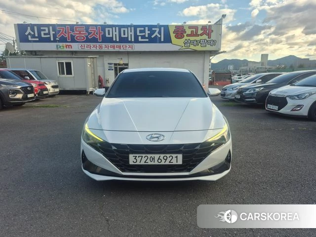 Hyundai Avante (CN7) 2021 Белый из Кореи