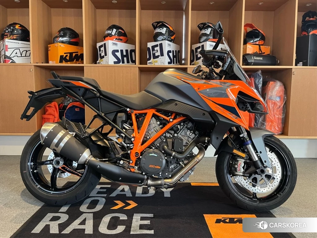 Проданный KTM 1290 SUPER DUKE GT 2022 из Японии