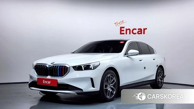 BMW 5 Series (G60) 2024 Белый из Кореи