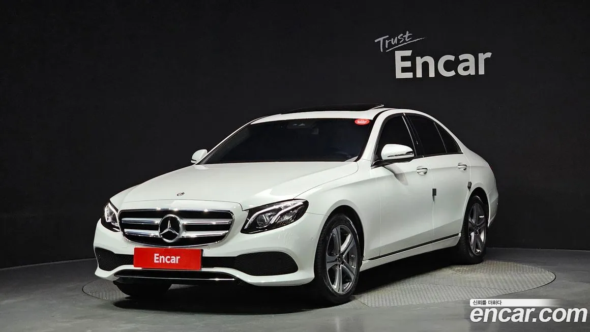 Mercedes-Benz E-Class W213 2019 Белый из Кореи