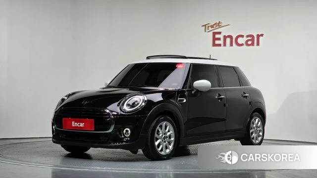 Mini Cooper 2020 Черный из Кореи