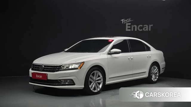 Volkswagen The New Passat 2018 Белый из Кореи