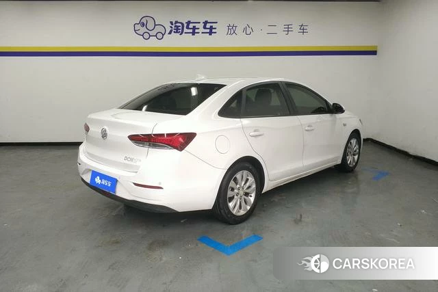 Buick Yinglang 2019 Белый из Китая