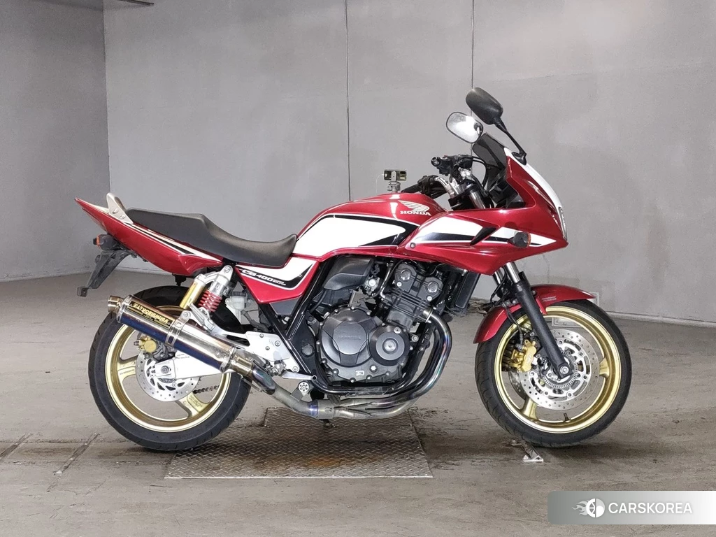 Проданный Honda CB400SF BOLDOR 2012 из Японии