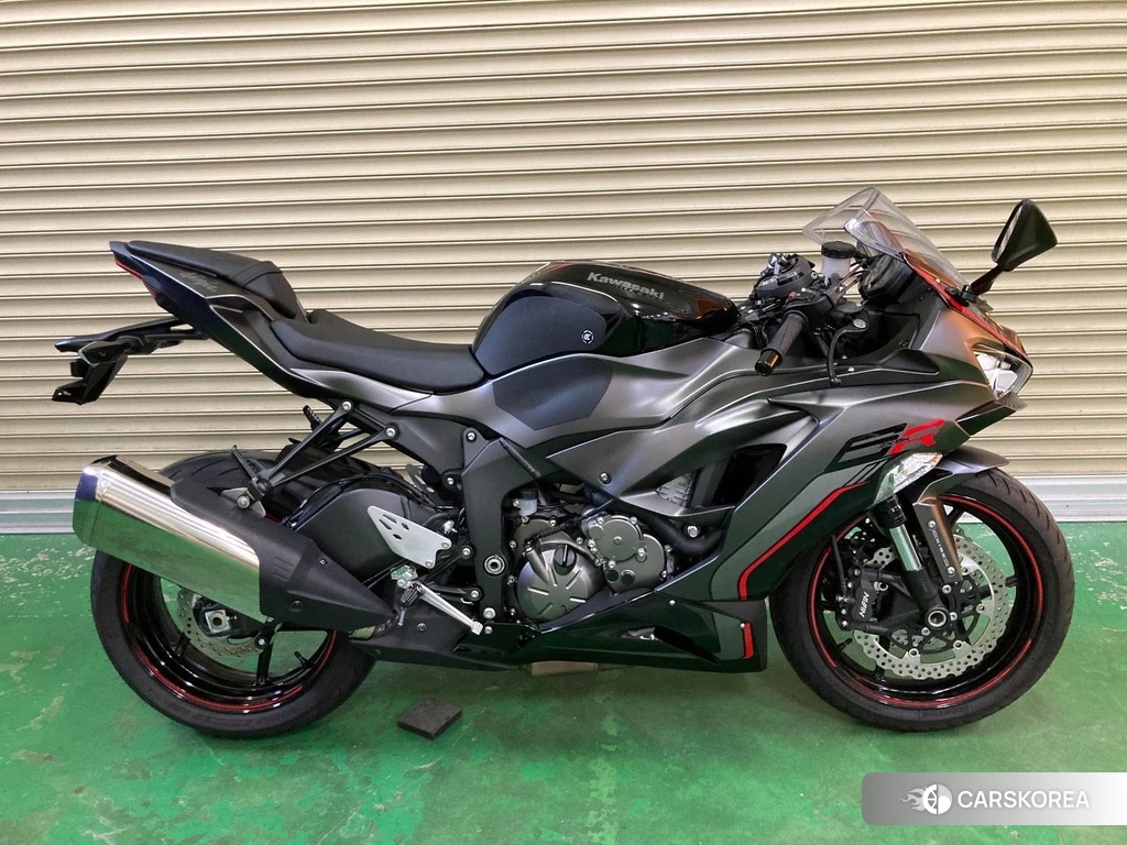 Проданный Kawasaki NINJA ZX-6R 2022 из Японии