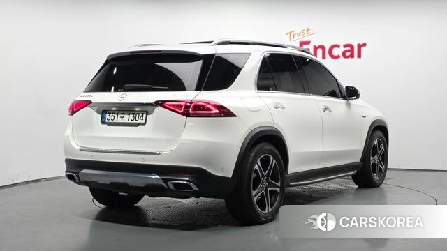 Mercedes-Benz GLE-Class W167 2021 Белый из Кореи