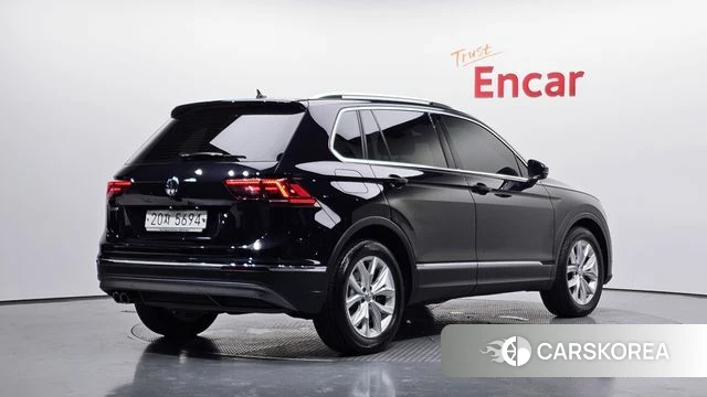 Volkswagen Tiguan second Generation 2018 Черный из Кореи