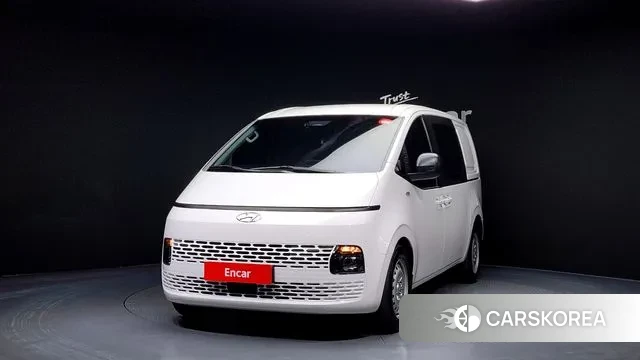 Hyundai Staria 2022 Белый из Кореи