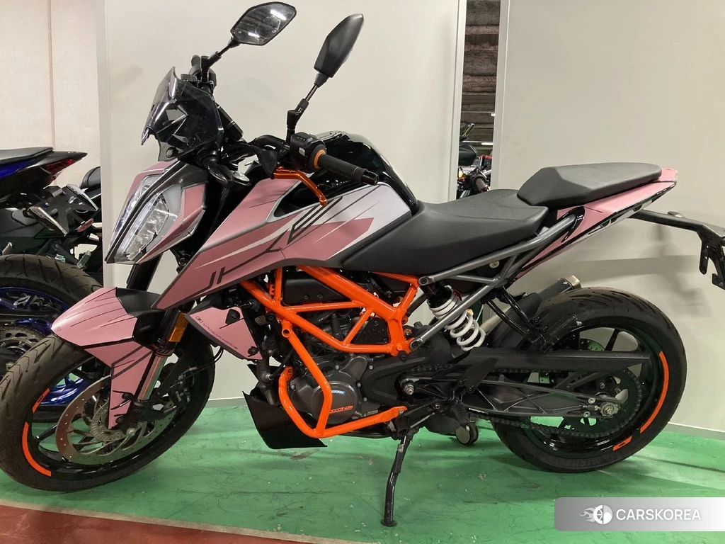 Проданный KTM 125 DUKE 2021 из Японии, фото 2