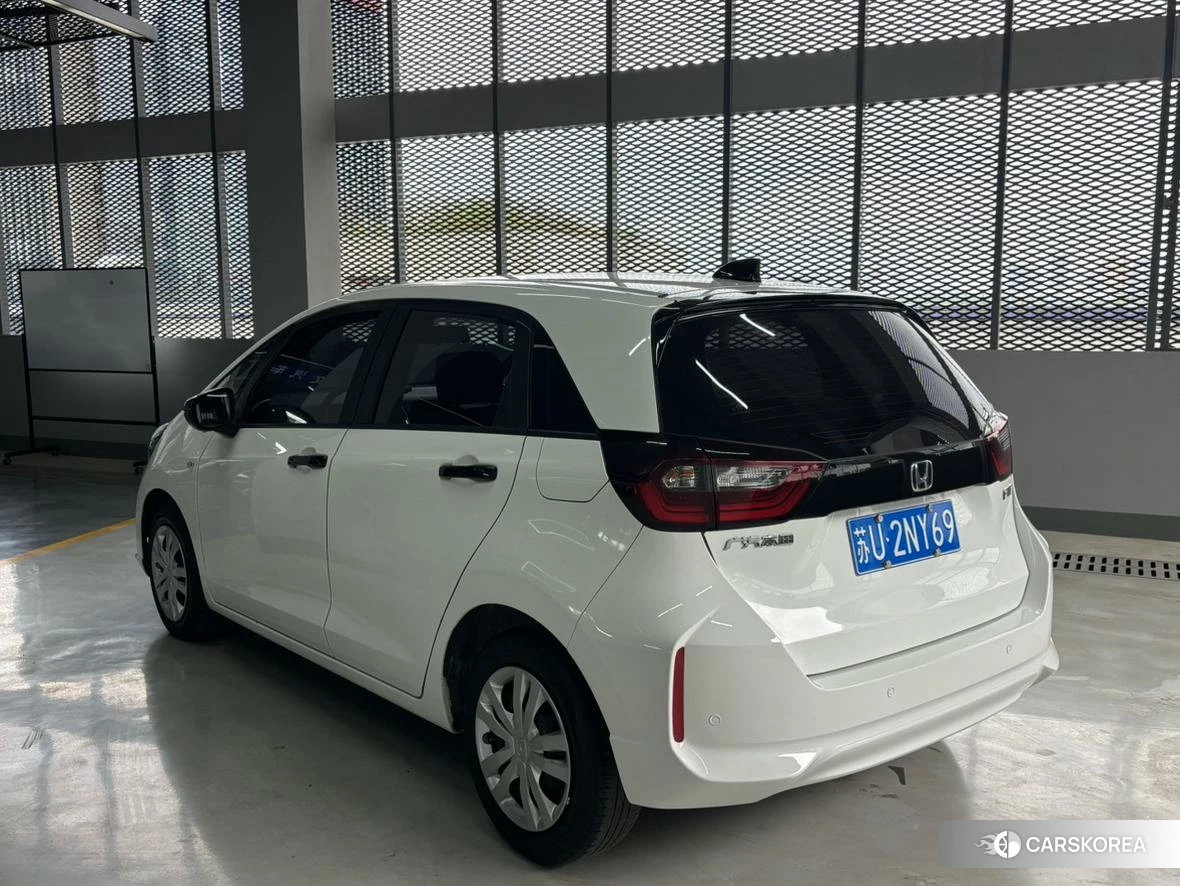 Honda Fit 2023 Белый из Китая