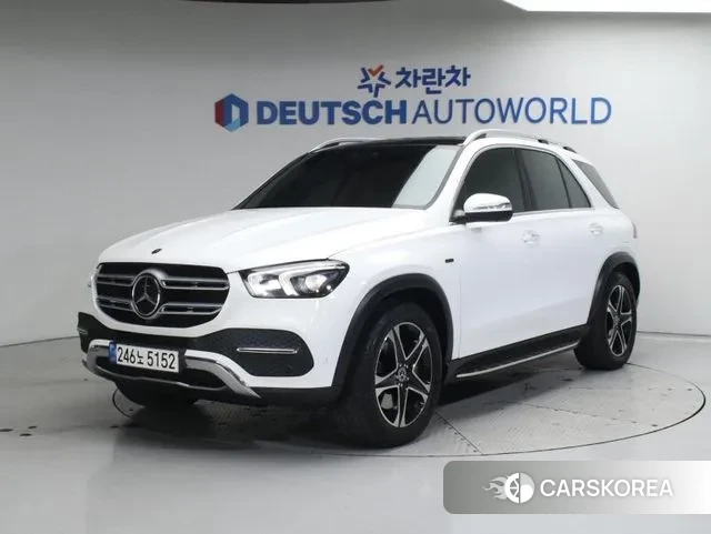 Mercedes-Benz GLE-Class W167 2021 Белый из Кореи
