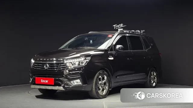 Ssangyong Korando Turismo 2018 Черный из Кореи