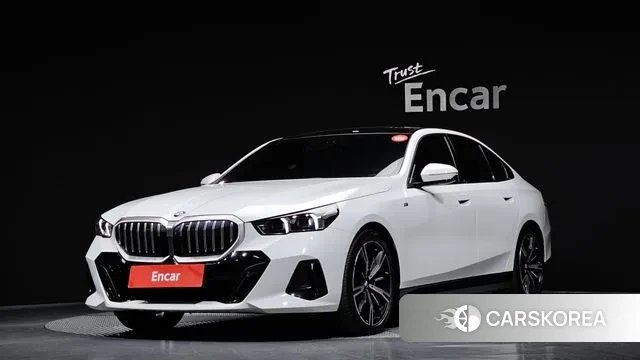 BMW 5 Series (G60) 2024 Белый из Кореи