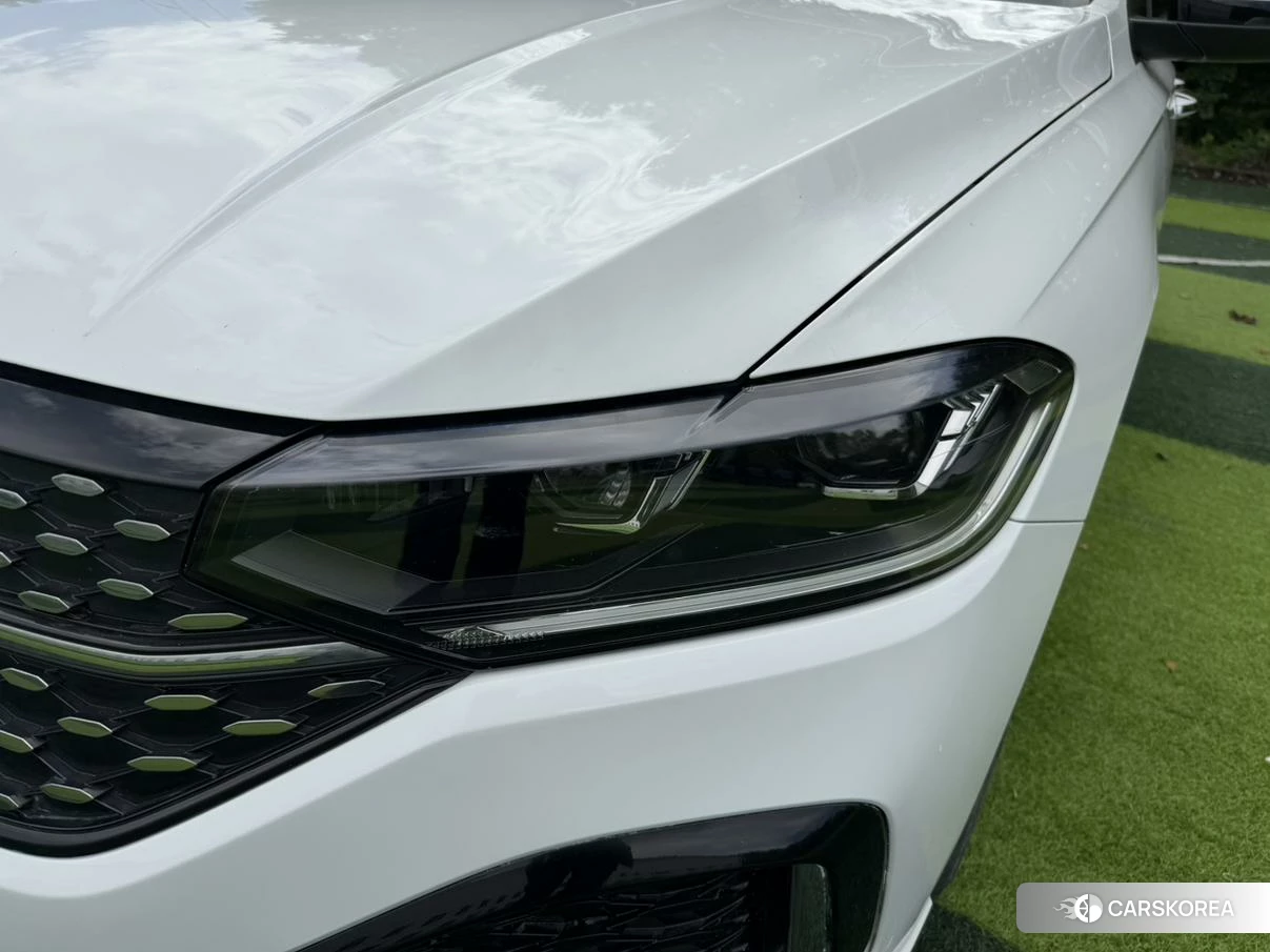 Volkswagen Lavida 2022 Белый из Китая