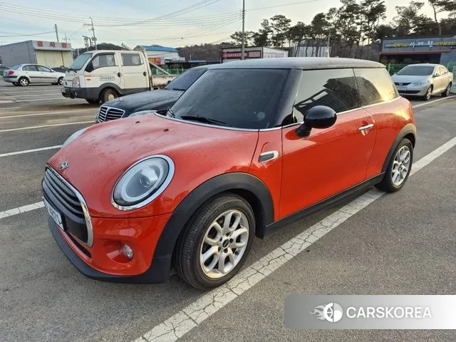 Mini Cooper D 2019 Оранжевый из Кореи