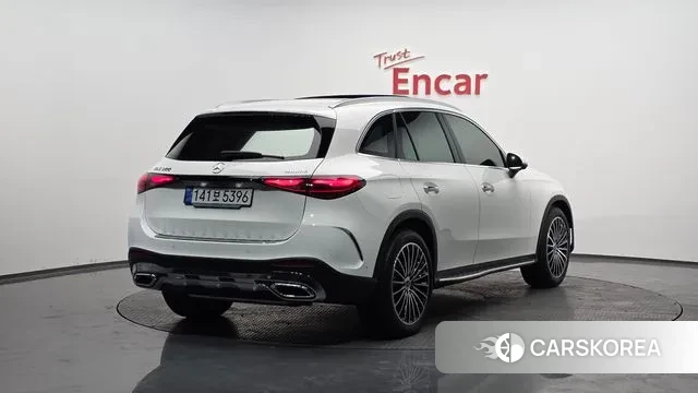 Mercedes-Benz GLC-Class X254 2025 Белый из Кореи