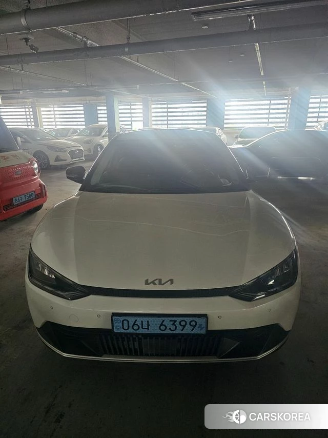 Kia EV6 2022 Белый из Кореи