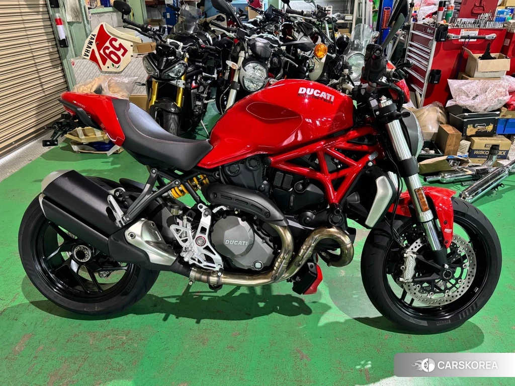 Проданный Ducati MONSTER 1200 2017 из Японии