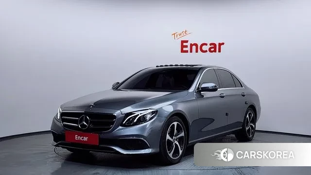 Mercedes-Benz E-Class W213 2020 Серый из Кореи