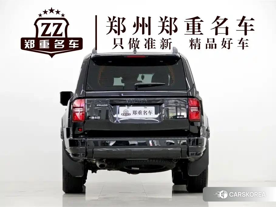 Toyota Land Cruiser 2026 Черный из Китая