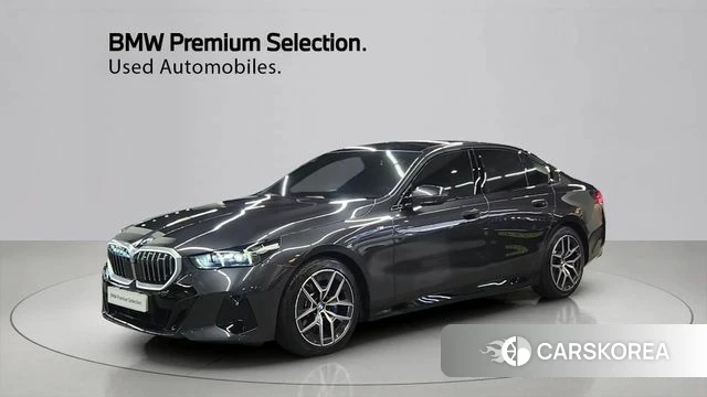 BMW 5 Series (G60) 2023 Серый из Кореи