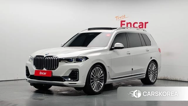 BMW X7 (G07) 2021 Белый из Кореи