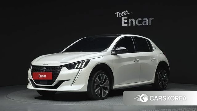 Peugeot e-208 second Generation 2022 Белый из Кореи