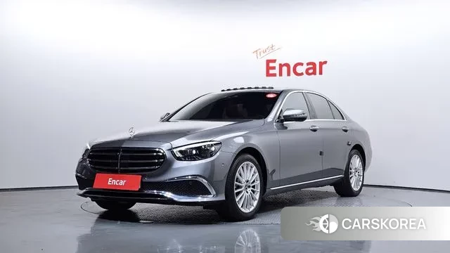 Mercedes-Benz E-Class W213 2021 Серый из Кореи