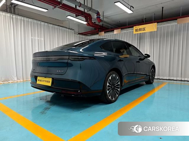 Nissan N7 2025 Зеленый из Китая