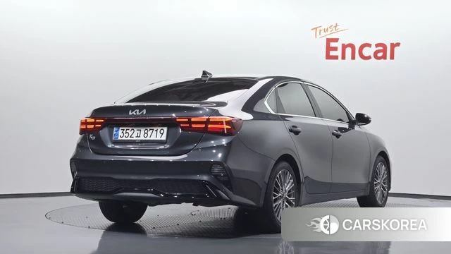 Kia The New K3 2nd generation 2021 Серый из Кореи