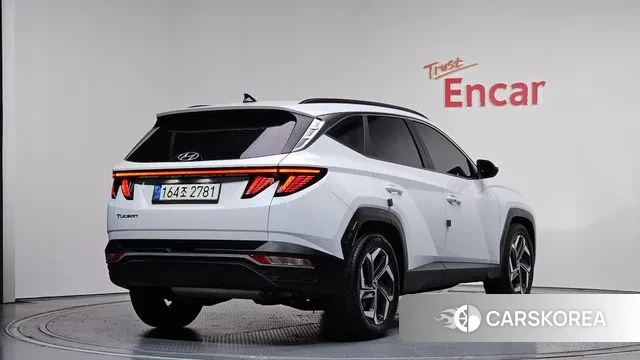 Hyundai Tucson (NX4) 2021 Белый из Кореи